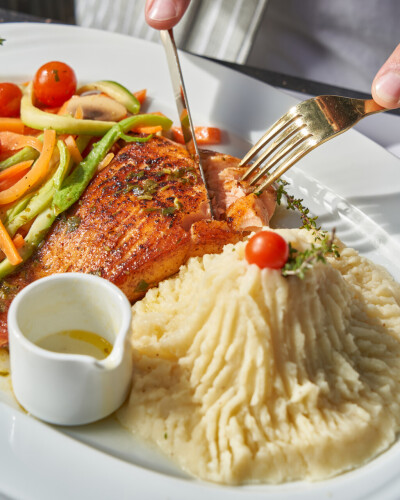 Image for 'ازجارا سلمون' Item